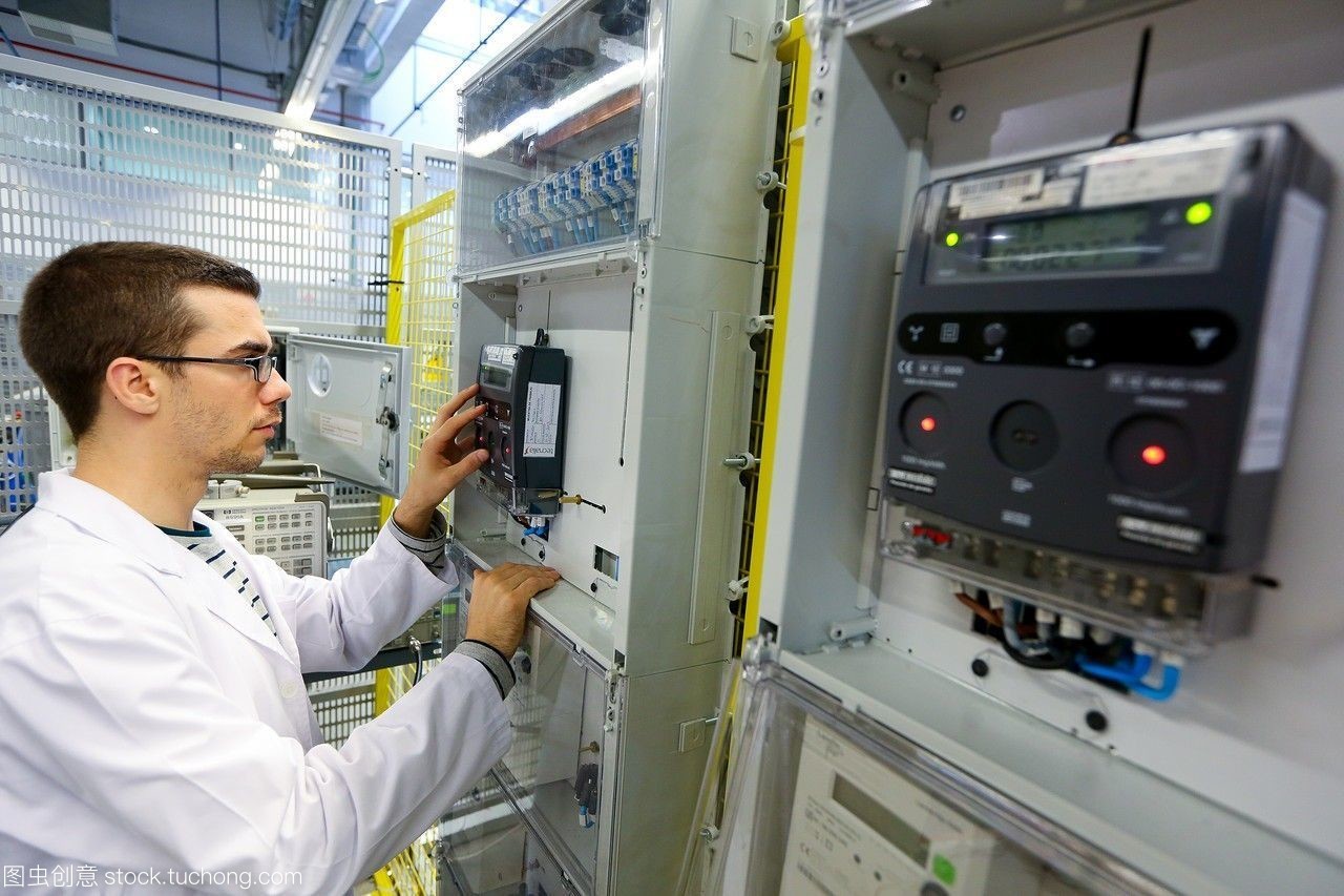 研究員。電器柜性能計數(shù)器。低壓微網(wǎng)絡(luò)。用于智能電網(wǎng)和智能電表的測試和證書服務(wù)。電力電子設(shè)備認(rèn)證。技術(shù)服務(wù)行業(yè)。tecnaliaresearch&innovationbizkaiabasquecountry,西班牙。